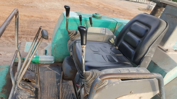 ขาย แบคโฮ KOMATSU PC25-1 เครื่องดี ปั้มดี ช่วงล่าง 70\% เอกสารใบซื้อขาย ขาย แบคโฮ KOMATSU PC25-1 เครื่องดี ปั้มดี ช่วงล่าง 70\% เอกสารใบซื้อขาย