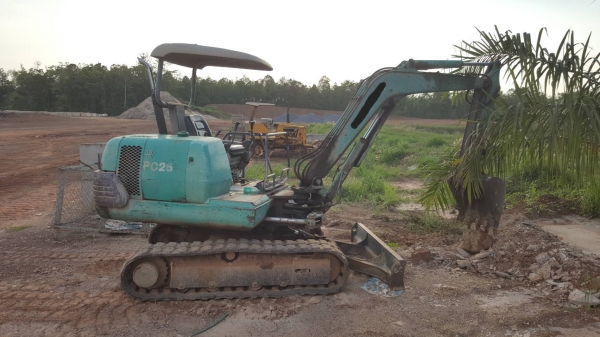 ขาย แบคโฮ KOMATSU PC25-1 เครื่องดี ปั้มดี ช่วงล่าง 70\% เอกสารใบซื้อขาย ขาย แบคโฮ KOMATSU PC25-1 เครื่องดี ปั้มดี ช่วงล่าง 70\% เอกสารใบซื้อขาย