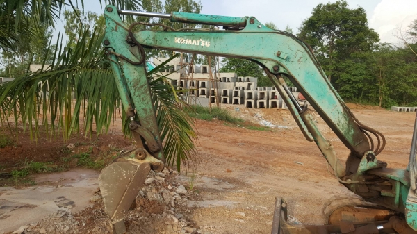 ขาย แบคโฮ KOMATSU PC25-1 เครื่องดี ปั้มดี ช่วงล่าง 70\% เอกสารใบซื้อขาย ขาย แบคโฮ KOMATSU PC25-1 เครื่องดี ปั้มดี ช่วงล่าง 70\% เอกสารใบซื้อขาย