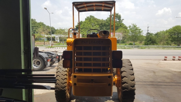 ขาย รถตัก KOMATSU JH30B เช็คระบบใหม่ทั้งคัน รถพร้อมใช้งานครับ