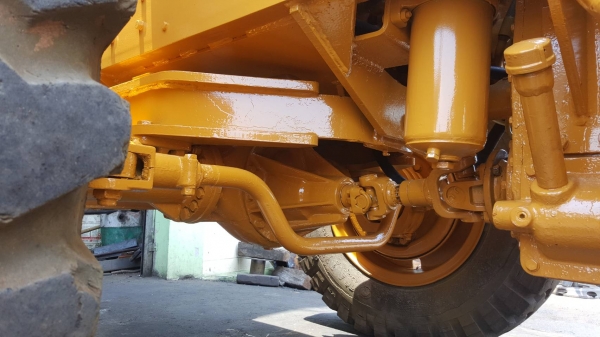 ขาย รถตัก KOMATSU JH30B เช็คระบบใหม่ทั้งคัน รถพร้อมใช้งานครับ