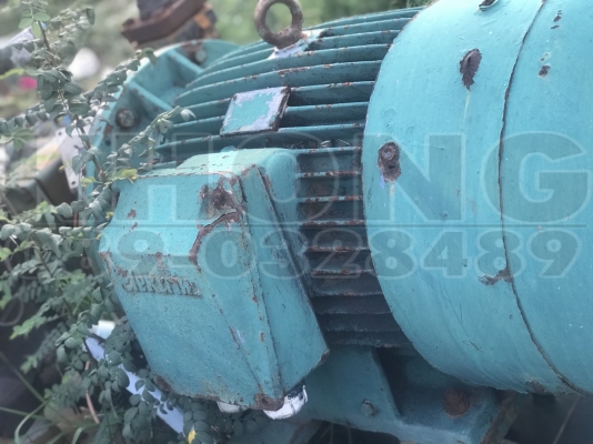 ขายด่วน เครื่องทำความเย็น ภายในเรือประมงทูน่า ทำความเย็นได้สูง พร้อมอุปกรณ์ ครบ ถอดออกจากเรือ ขายชุดละ 1,300,000 คับผม