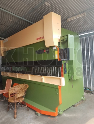 ขายด่วน เครืองพับเหล็ก komatsu 4000mm ยาว 4เมตร พร้อมใช้งานได้เลย เพียง 450000 บาท ขายด่วน เครืองพับเหล็ก komatsu 4000mm ยาว 4เมตร พร้อมใช้งานได้เลย เพียง 450000 บาท