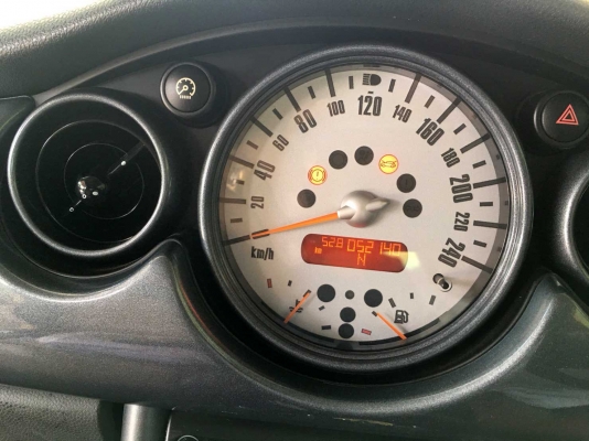 Mini COOPER ปี 2005 Mini COOPER ปี 2005