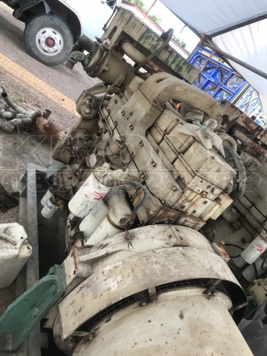 ขายด่วน เครื่องคัมมินส์ อเมริกาแท้ 12สูบ 200ม้า terbo พร้อมใช้งาน เพียง 1200000 บาท