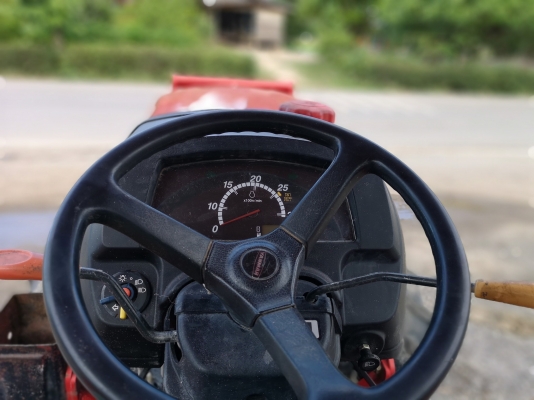 เข้าใหม่^^YANMAR^^EF393T สภาพพร้อมใช้งาน เครื่องดีเกียร์ดี สีเดิมๆสวยๆ อุปกรณ์2ชิ้นใบดัน+โรตารี่ ทำงาน2578ชม. ราคา260000บาท จัดส่งฟรีทั่วประเทศคะ ????????↠สนใจติดต่อสอบถาม↠0906910337 ⛳พิกัด ร้านส.เจริญแทรกเตอร์ อ.บางระกำ จ.พิษณุโลก