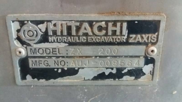 ขาย!! >>> Hitachi Zx200 รุ่น 1 ไมล์ 7,700 ชั่วโมง พร้อมใช้งาน <<< เบอร์ติดต่อ 098-7155789 086-4631102