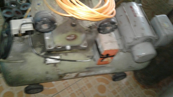 ปั๊มลม 64 ลิตร มอเตอร์มิสซู 2 hp ปั๊มลม 64 ลิตร มอเตอร์มิสซู 2 hp