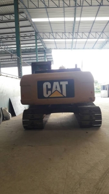 CAT 320D