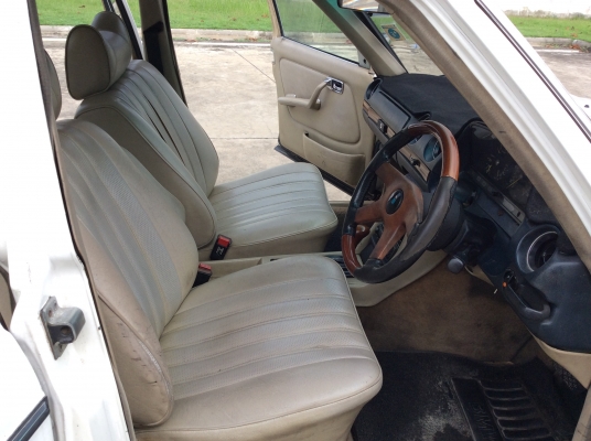 ขายรถ Benz w123 เครื่อง 1JZ 2.5 ออโต้ น้ำมัน+แก๊สLPG กระจกไฟฟ้า เบาะหนัง แอร์เย็น ตัวถังเดิม ขับขี่ดี ช่วงล่างแน่น ภาษี61