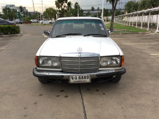 ขายรถ Benz w123 เครื่อง 1JZ 2.5 ออโต้ น้ำมัน+แก๊สLPG กระจกไฟฟ้า เบาะหนัง แอร์เย็น ตัวถังเดิม ขับขี่ดี ช่วงล่างแน่น ภาษี61