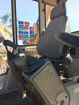 ขายแม็คโคร KOBELCO SK 03 FROM JAPAN(อาร์มพิเศษ) พร้อมใช้งาน นำเข้าจากต่างประเทศ ติดต่อ 063-9316985 ID LINE : 0639316985 ครับ