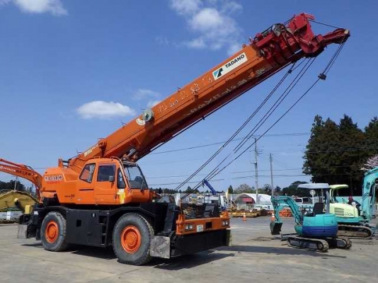 ขายรถเครน TADANO TR350M-3 (ขนาด 35 ตัน) รถนอกนำเข้าจากญี่ปุ่น สภาพสวยพร้อมใช้ ถึงเร็วๆนี้ครับ