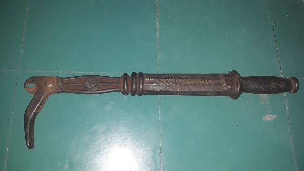 ขายคีมถอนตะปูCRESCENT SUREGRIP NO-56 MADE IN USA. มือสองสภาพดี