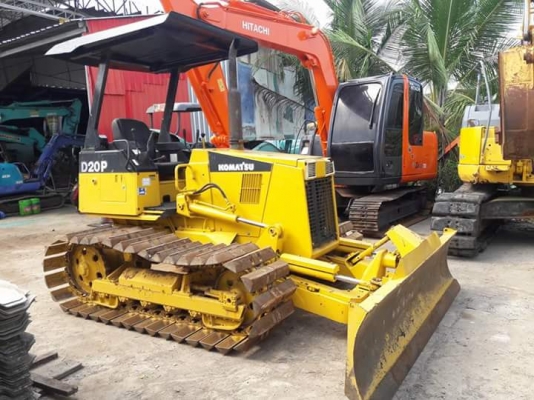 ขายจ้า..KOMATSU D20P-7  เก่านอกแทั  สภาพสวย  เครื่องปั๊มดี  ชั่วโมงน้อย  พร้อมใช้  โทร  089-3818694  จ๊อย..