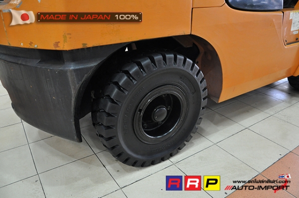 ขายรถโฟล์คลิฟท์มือสอง TOYOTA รุ่น 7FDJ35-11462 นำเข้าจากประเทศญี่ปุ่น 100\% ไม่เคยใช้งานในไทย