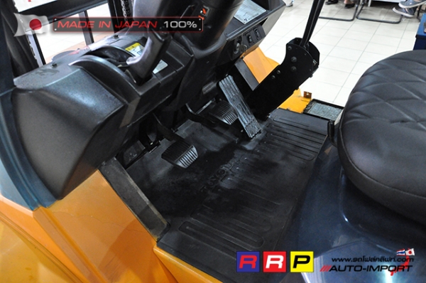 ขายรถโฟล์คลิฟท์มือสอง TOYOTA รุ่น 7FD25-30930 นำเข้าจากประเทศญี่ปุ่น 100\% ไม่เคยใช้งานในไทย