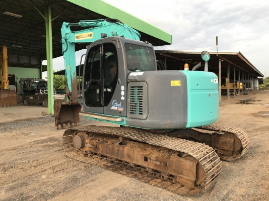 ขาย KOBELCO SK135  YY04รถสวยเดิมๆ สภาพเก่าญี่ปุ่น ระบบคล่อง ไฟฟ้าครบ แอร์เย็น สนใจติดต่อ 081-4283210