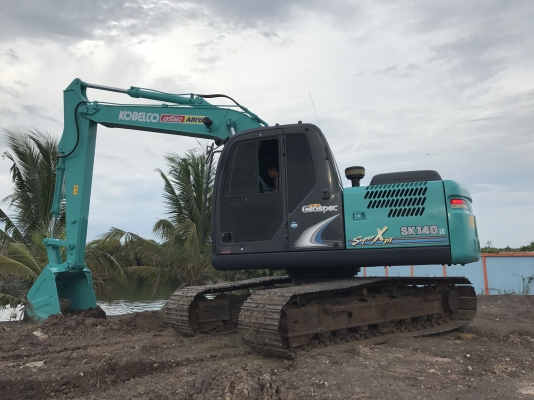 ขาย KOBELCO SK140-8 Super-X 8000 ชั่วโมง ชมรถ ลองรถได้ทุกวัน สนใจติดต่อ 081-4283210
