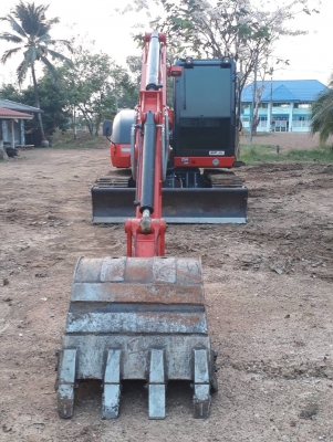 ขายดาวน์ KX080-3 ขนาด 8 ตัน ขายดาวน์ KX080-3 ขนาด 8 ตัน