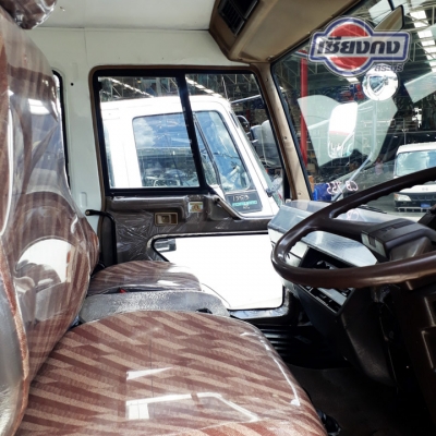 หัวเก๋ง FUSO 527 สีขาว งานสวยๆ