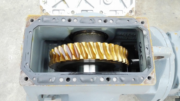 มอเตอร์เกียร์ของใหม่สแป Sew Eurodrive 2HP มีเบรค 1:75 (19rpm) มี 4 ตัว มอเตอร์เกียร์ของใหม่สแป Sew Eurodrive 2HP มีเบรค 1:75 (19rpm) มี 4 ตัว