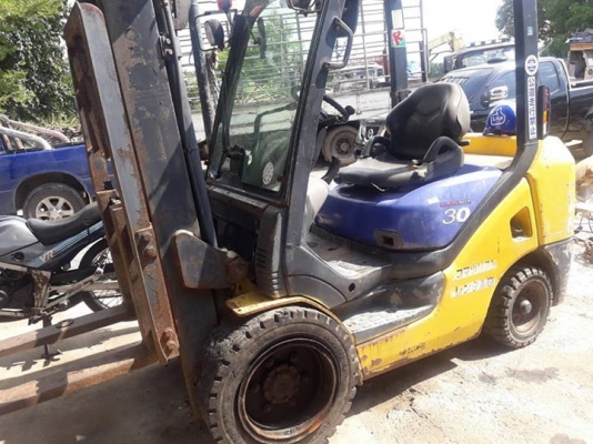 ขาย โฟล์คลิฟท์ komatsu 30 nt 15 ขาย 169,000 บาท