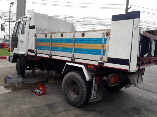 ขาย6ล้อดั๊ม Isuzu roKker 175