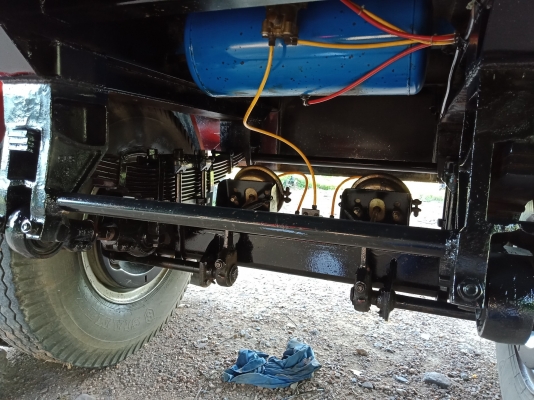 ขายลูกพ่วงพื้นเรียบ 2 เพลา ยาว 6.20 ม กว้าง 2.50 ม ปี 55 เพลาเเม็ก