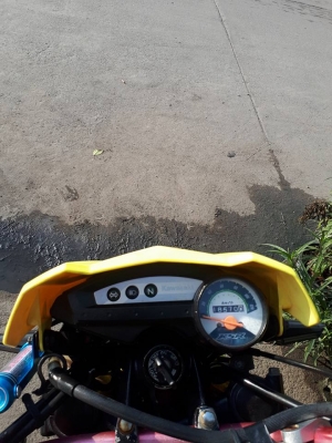 NEW Kawasaki KSR สีเหลือง ปี 2554 (ล้อแม็กซ์แท้) รถสปอร์ต หล่อเท่ห์มากมาย