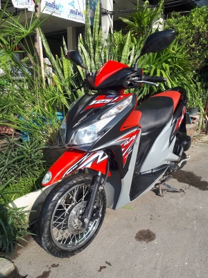 Honda Click 125i ปลายปี 2556 สีแดง ดำด้าน สวยวิ๊ง รุ่น Racing combi - brake Honda Click 125i ปลายปี 2556 สีแดง ดำด้าน สวยวิ๊ง รุ่น Racing combi - brake