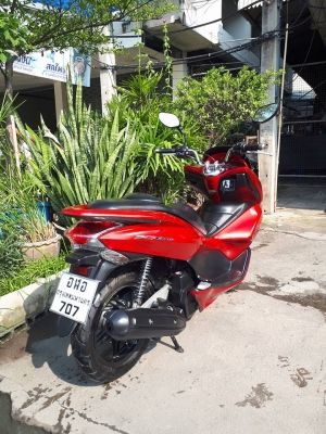 รถบ้านแท้ Honda PCX 150 I สีแดงดำ ปี 2556 รถสวยนางฟ้ามากๆ ได้ไปคุ้มเว่อร์แน่นอน อย่างถูก