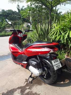รถบ้านแท้ Honda PCX 150 I สีแดงดำ ปี 2556 รถสวยนางฟ้ามากๆ ได้ไปคุ้มเว่อร์แน่นอน อย่างถูก