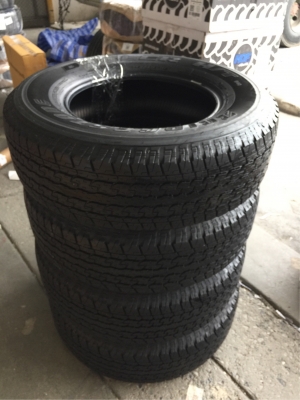 ยาง Bridgestone 245 70 16 ปลายปี17 มีให้เลือก4ชุด ดอกเต็ม ไม่มีปะ ใช้ยาว ราคาไม่แพง