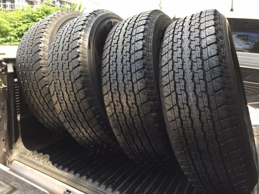 ยาง Bridgestone 245 70 16 ปลายปี17 มีให้เลือก4ชุด ดอกเต็ม ไม่มีปะ ใช้ยาว ราคาไม่แพง