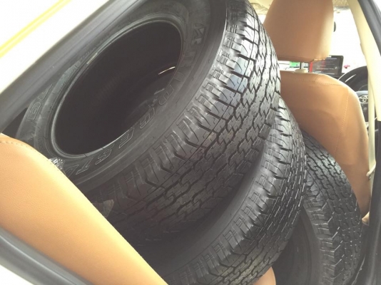 ยาง Bridgestone 245 70 16 ปลายปี17 มีให้เลือก4ชุด ดอกเต็ม ไม่มีปะ ใช้ยาว ราคาไม่แพง