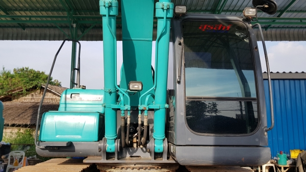ขายรถแบคโฮ KOBELCO SK200-8 Yn12 SuperXM ใช้งาน 6 พันชั่วโมง สภาพนางฟ้า ขายรถแบคโฮ KOBELCO SK200-8 Yn12 SuperXM ใช้งาน 6 พันชั่วโมง สภาพนางฟ้า