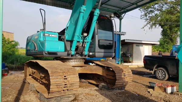 ขายรถแบคโฮ KOBELCO SK200-8 Yn12 SuperXM ใช้งาน 6 พันชั่วโมง สภาพนางฟ้า ขายรถแบคโฮ KOBELCO SK200-8 Yn12 SuperXM ใช้งาน 6 พันชั่วโมง สภาพนางฟ้า