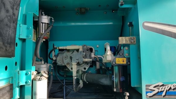 ขายรถแบคโฮ KOBELCO SK200-8 Yn12 SuperXM ใช้งาน 6 พันชั่วโมง สภาพนางฟ้า ขายรถแบคโฮ KOBELCO SK200-8 Yn12 SuperXM ใช้งาน 6 พันชั่วโมง สภาพนางฟ้า