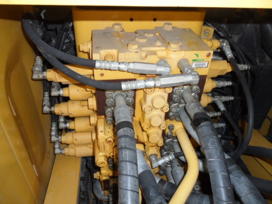 PC200-7 komatsu ใช้งานน้อยแค่ 5,XXXชั่วโมง รถปี 12 @2,25ล้านบาท รถสวยมากๆสนใจโทรเลย ☎ 081-989-1989 + ID LINE :rangrayong หรั่งครับ