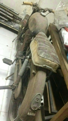 มอเตอร์ไซค์โบราณปั่นได้ด้วย มอเตอร์ไซค์โบราณปั่นได้ด้วย