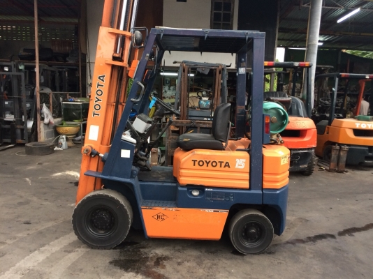 ขาย  โฟรคลิฟท์โตโยต้า รุ่น 5 เบนซิน 1.5 ตัน