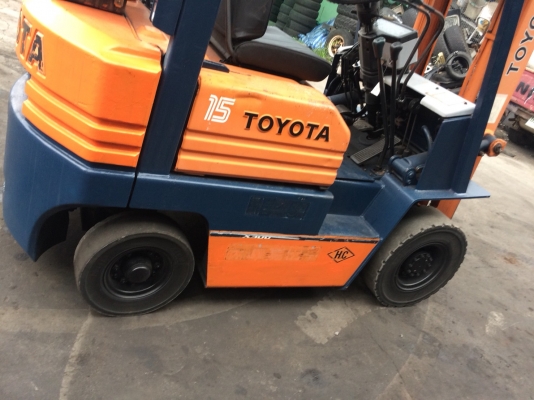 ขาย  โฟรคลิฟท์โตโยต้า รุ่น 5 เบนซิน 1.5 ตัน