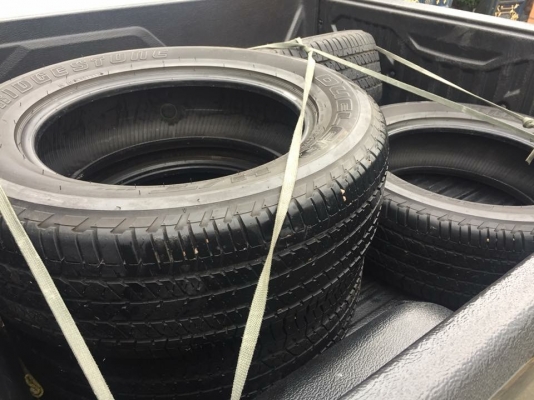 ยาง Bridgestone 255 60 18 ปี16 ดอกเต็ม ใช้ยาว ราคาไม่แพง