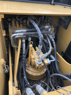 ขายรถแบคโฮ CAT 320D2 ใช้งาน 2 พันชั่วโมง สภาพนางงามจักวาล สวย แน่น เต็มทุกจุด ขายรถแบคโฮ CAT 320D2 ใช้งาน 2 พันชั่วโมง สภาพนางงามจักวาล สวย แน่น เต็มทุกจุด