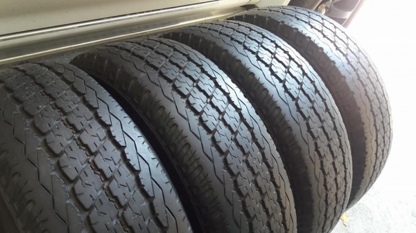 ขายยาง Bridgestone Duravis 225 75 15 ปี 15 ขายยาง Bridgestone Duravis 225 75 15 ปี 15