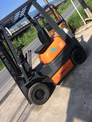 อาร์ ซี เอช โฟรคลิฟท์ ขาย โตโยต้า รุ่น 5 ดีเซล