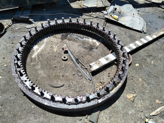 ขายเอวสวิง komatsu pc200-5