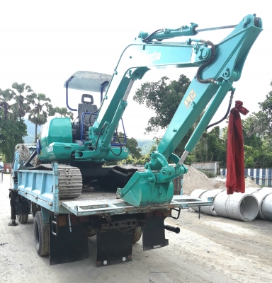 ขาย komatsu pc40รุ่น7