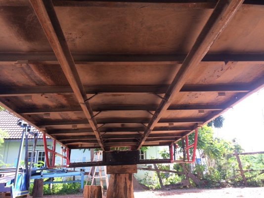 ขายด่วน กระบะคอกเหล็ก ยาว 7.15 ม กว้าง 2.50 ม สูง 2.40 ม โทร 095-575-3474